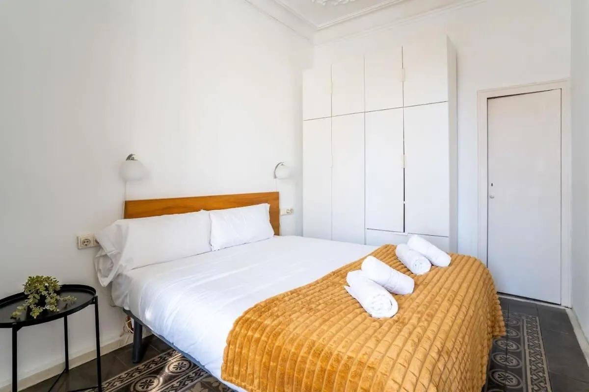 巴塞罗那Gran Via Historic Catalan 4Bd Only For Families Or Business Groups公寓
